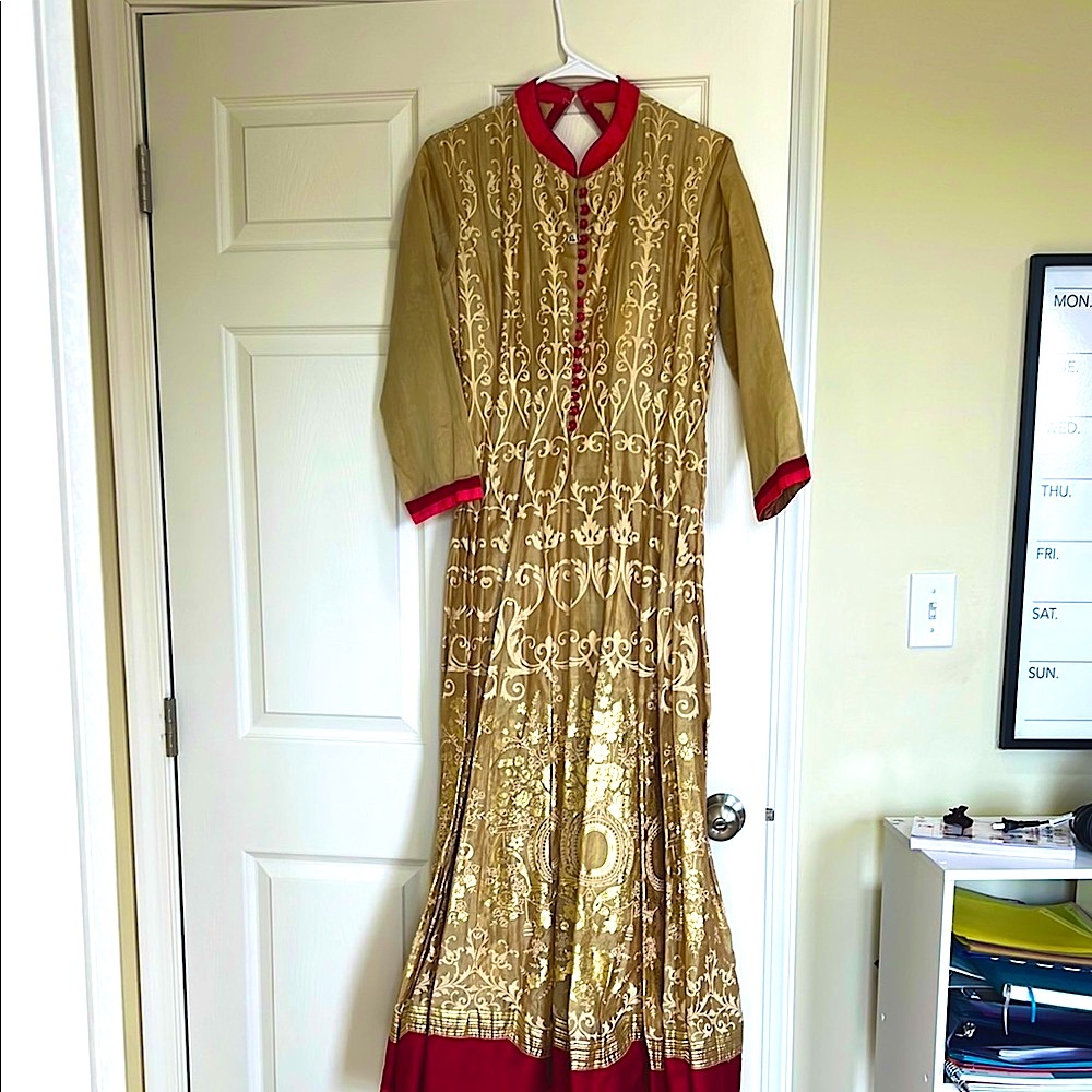 Elegant Gold and Red Women's Dress
